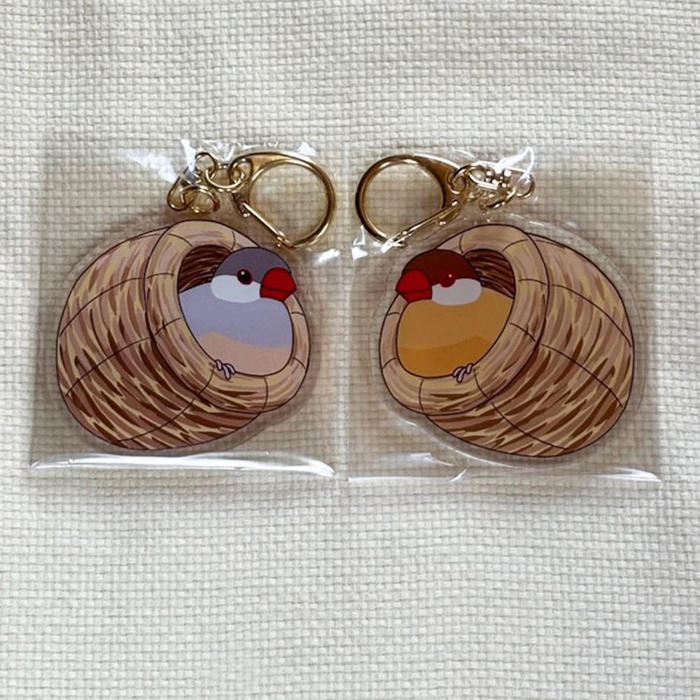【Feather Tail】アクリルキーホルダー/巣ごもり文鳥シナモンシルバー