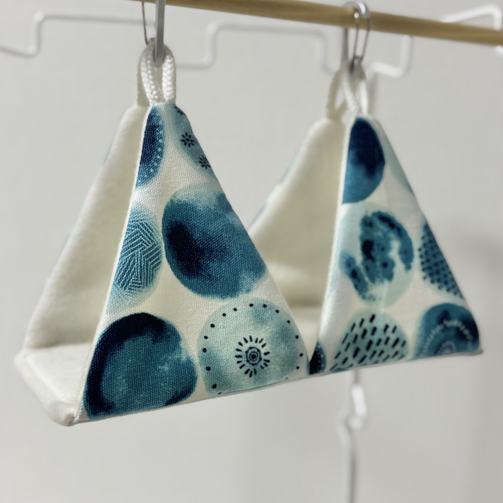 【はるべー】 ★遊べるピタッとテントS/フリース（オフホワイト）／水彩ドット