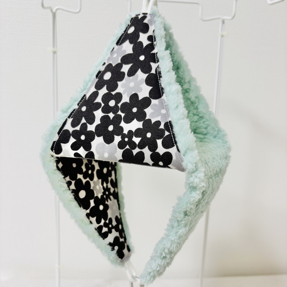 はるべー / ★リバーシブルCHANGEテント【M】ワッフルボア（ジュラグリーン）／ モノトーンフラワー柄