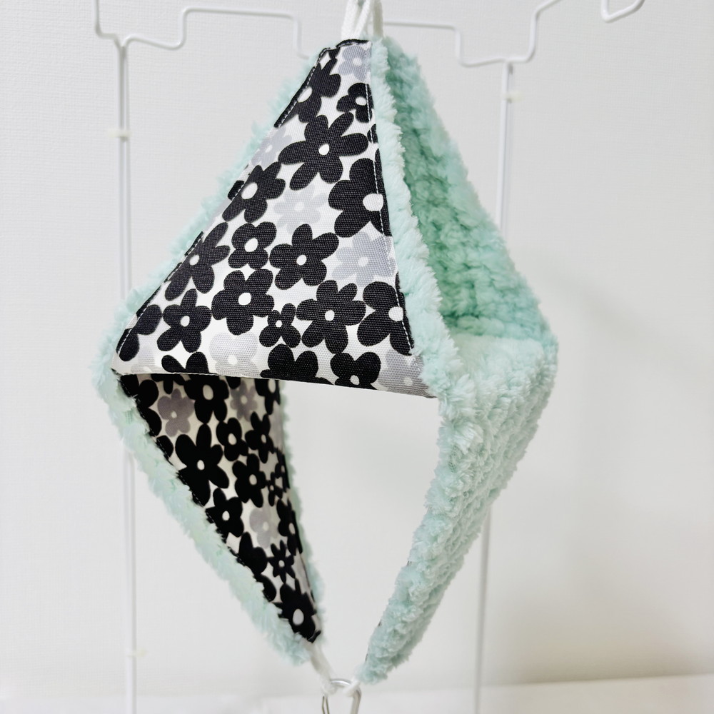 はるべー / ★リバーシブルCHANGEテント【L】ワッフルボア（ジュラグリーン）／ モノトーンフラワー柄