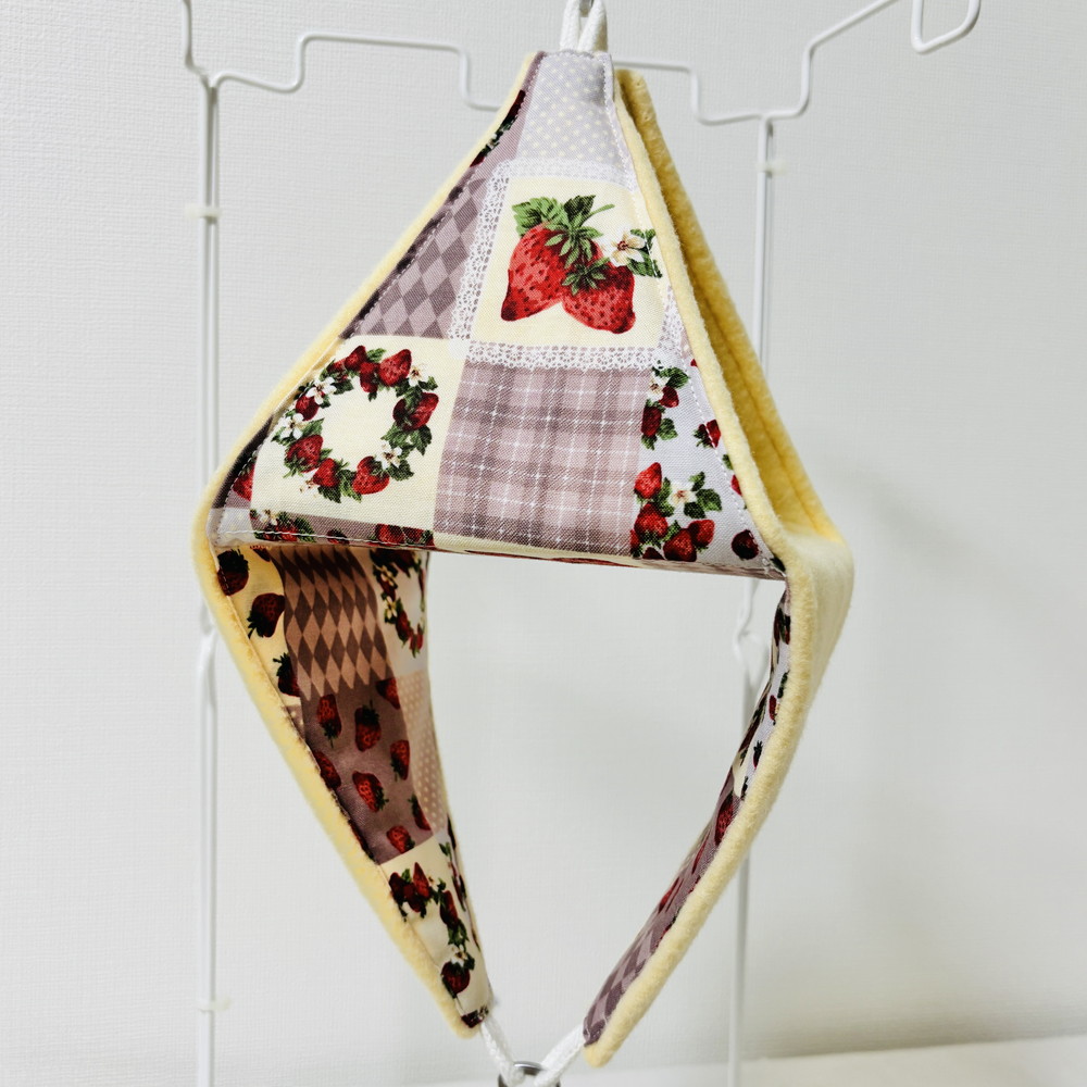 はるべー / ★リバーシブルCHANGEテント【LL】フリース（クリーム ）／いちご チェック柄