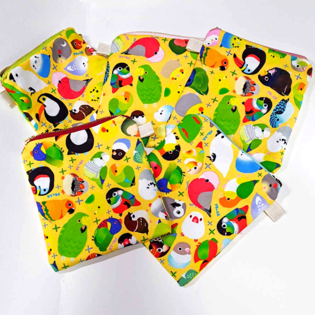 【ぴよぴよブランド】ポーチ/インコ多種・黄