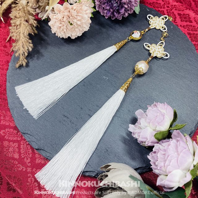 金乃嘴】☆飾り結びピアス/文鳥・白 鳥専門店 BIRD MORE