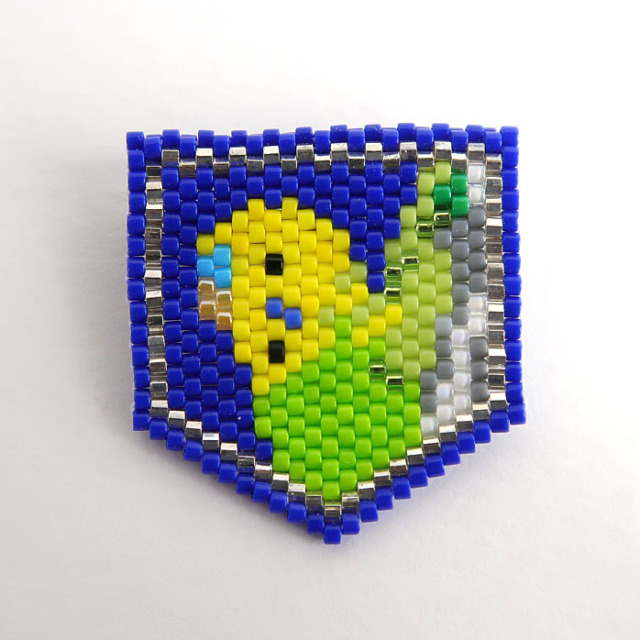 【HEE-HAW】ビーズ織りバッジ/セキセイ・オパーリングリーン