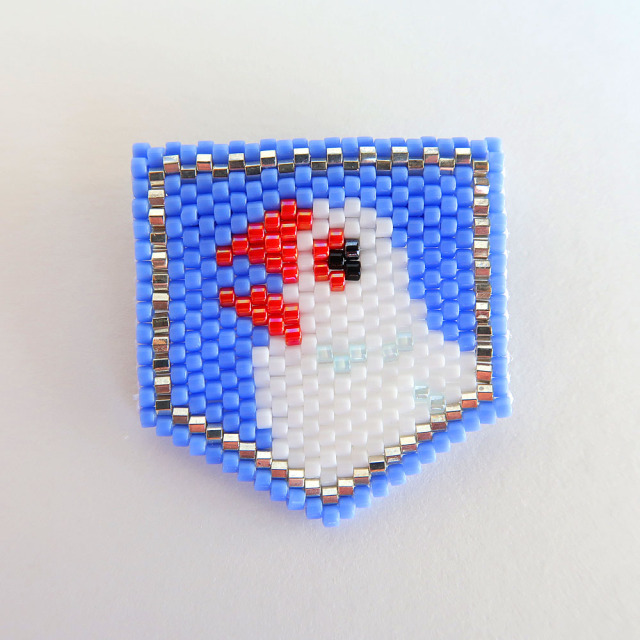 【HEE-HAW】ビーズ織りバッジ/ブンチョウ・白