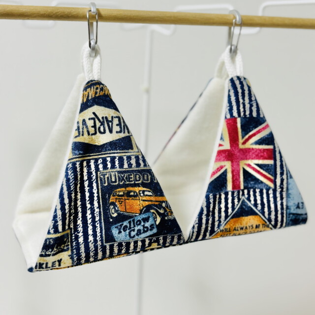 【はるべー】 ★遊べるピタッとテントL/フリース（オフホワイト）／ワッペン柄