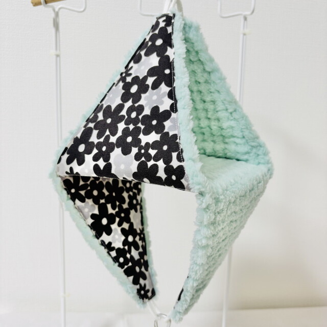 はるべー / ★リバーシブルCHANGEテント【LL】ワッフルボア（ジュラグリーン）／モノトーンフラワー柄