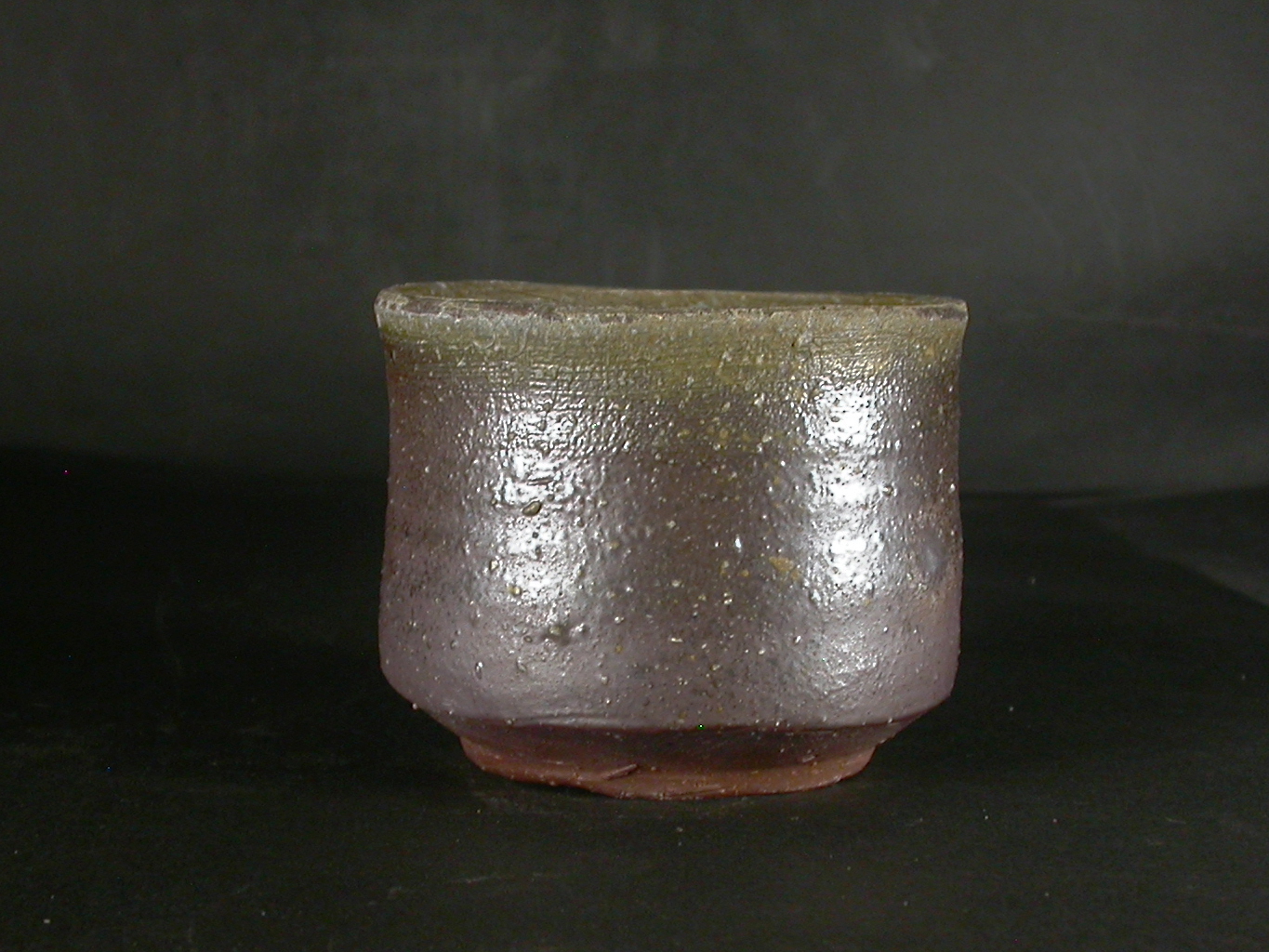 備前焼　穴窯　備前焼異色作家　吉岡　勝巳　最新作黄ゴマフリーカップ１３