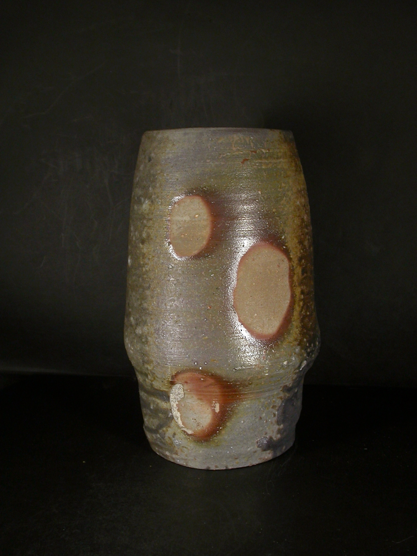 備前焼　穴窯　備前焼異色作家　吉岡　勝巳　最新作窯変花入２