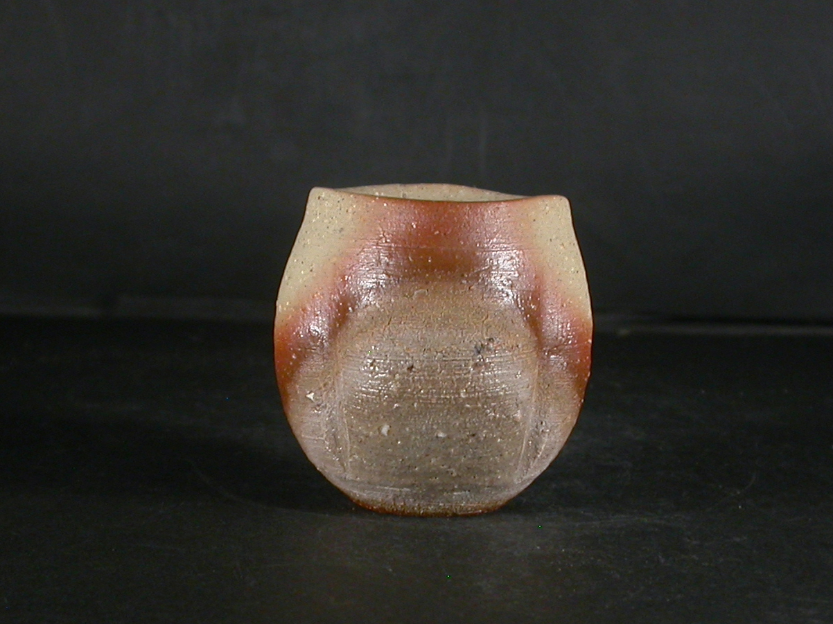 備前焼ぐい呑み3点②(2人の作家) 備前焼ぐい呑み3点②(2人の作家) 備前焼ぐい呑み3点②(