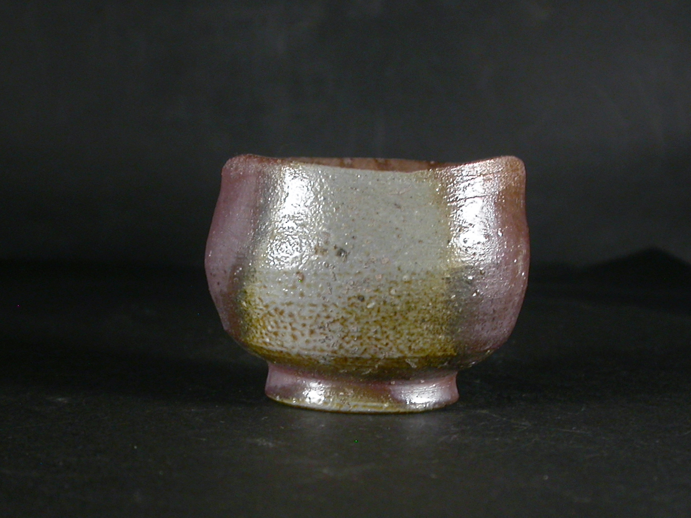 備前焼 穴窯 備前焼ベテラン作家 正宗 千春 黄・青ゴマぐい呑1