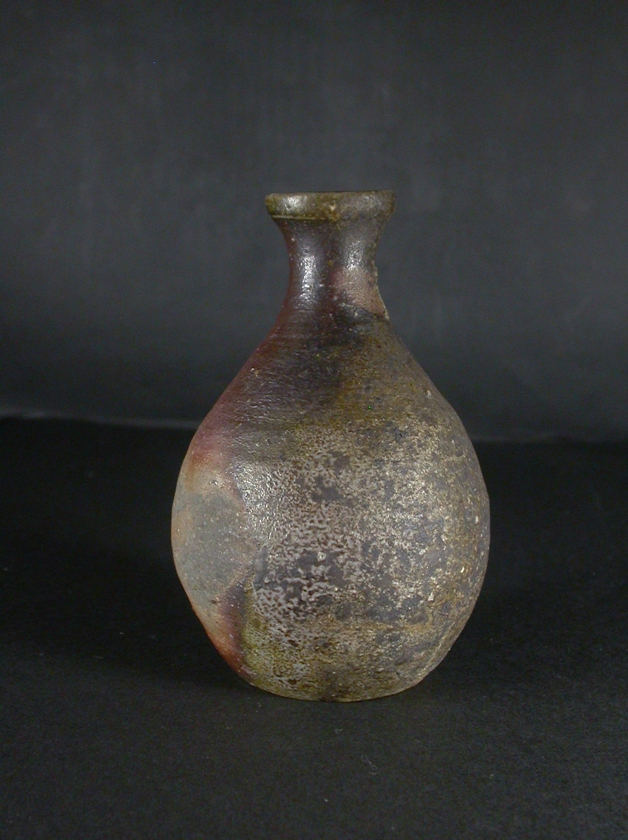 備前焼　登窯　作者不詳　窯変徳利６