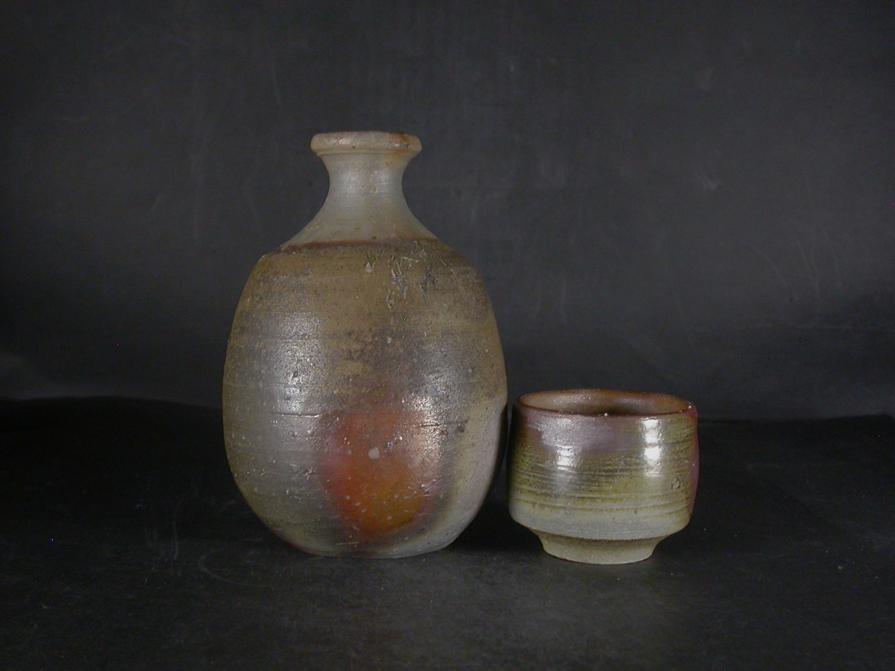 備前焼　登窯　備前焼物故作家　榊原　茂　共箱付き桟切酒器セット４