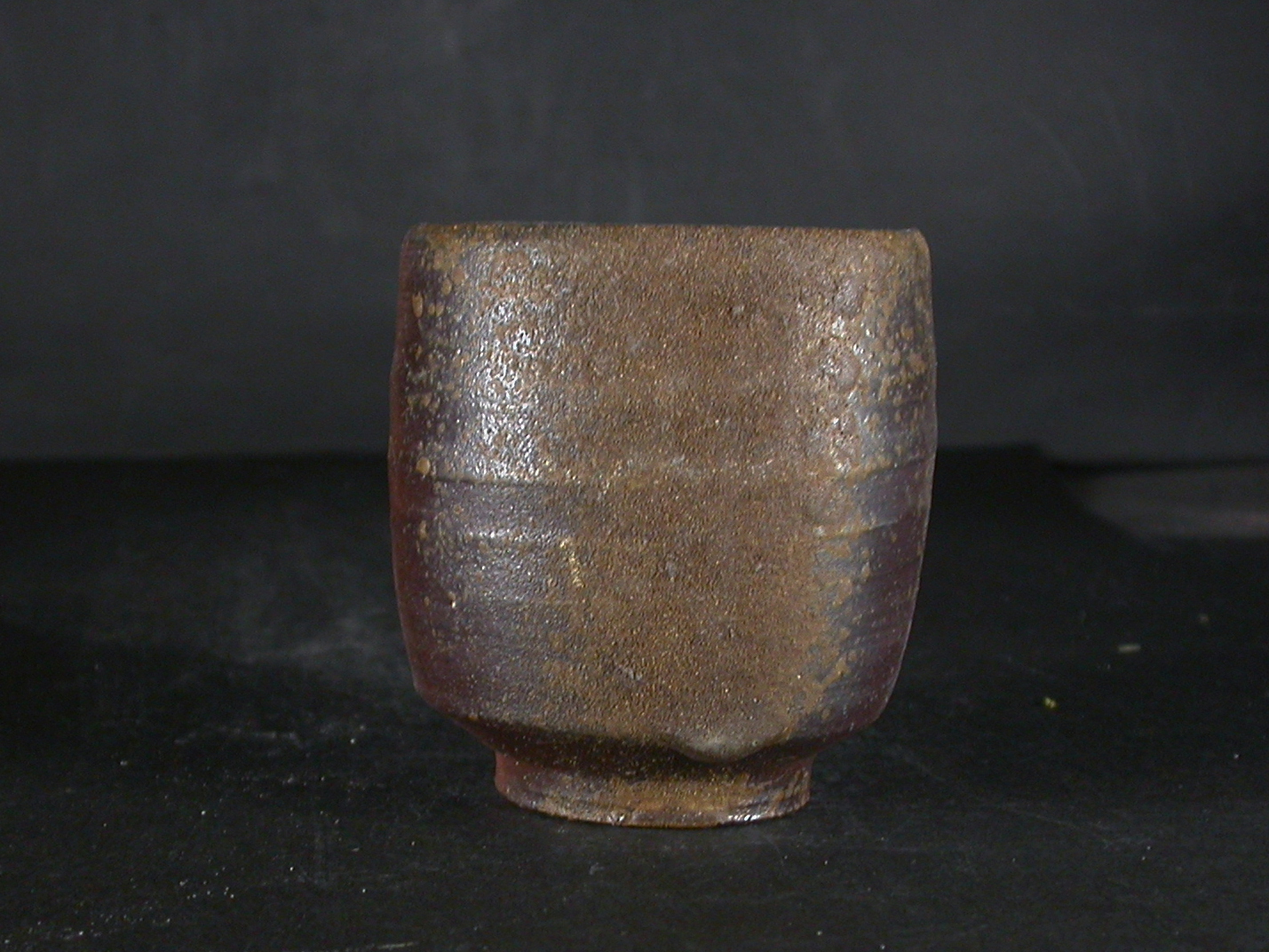 備前焼　登窯　備前焼窯元明光窯　安達　睦美　桟切・黄ゴマ湯呑３