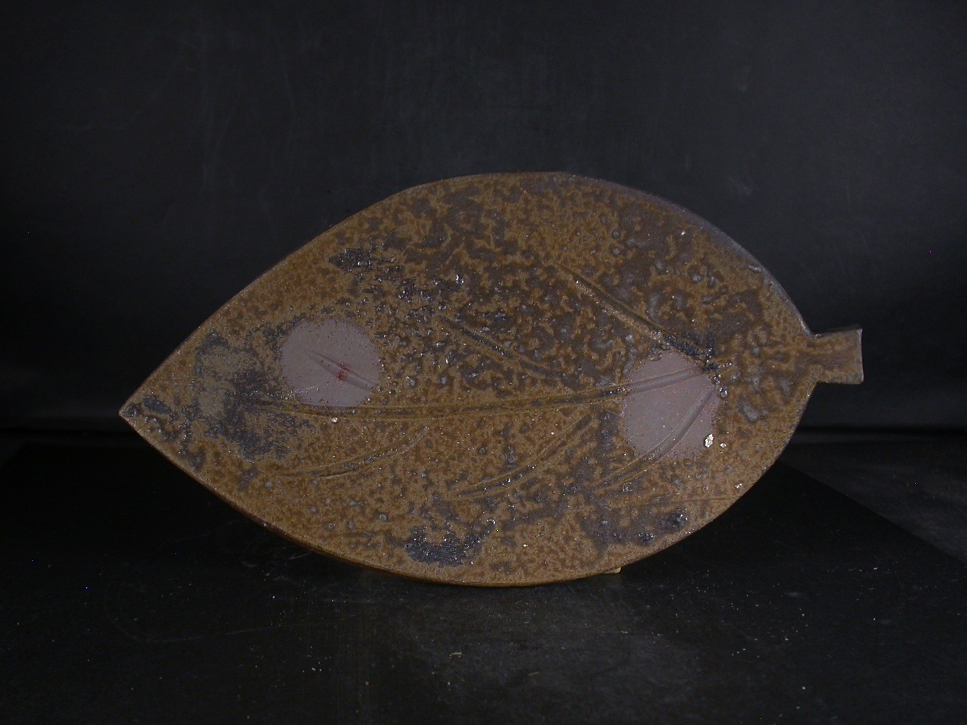 備前焼 登窯 備前焼窯元 南燦窯 24センチ黄ゴマ葉皿1 備前焼