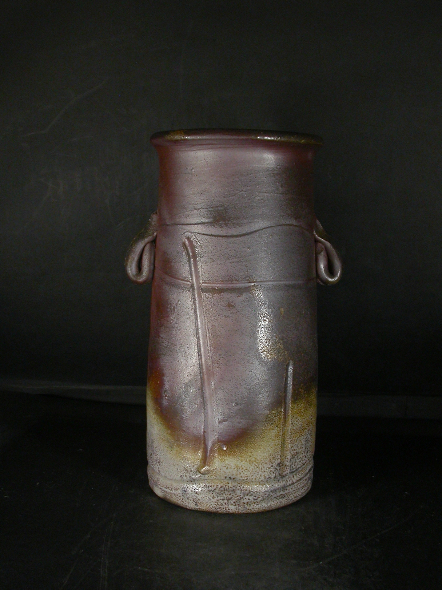 備前焼 登窯 岡山県無形文化財 松井 輿之 共箱付き桟切り・黄ゴマ耳