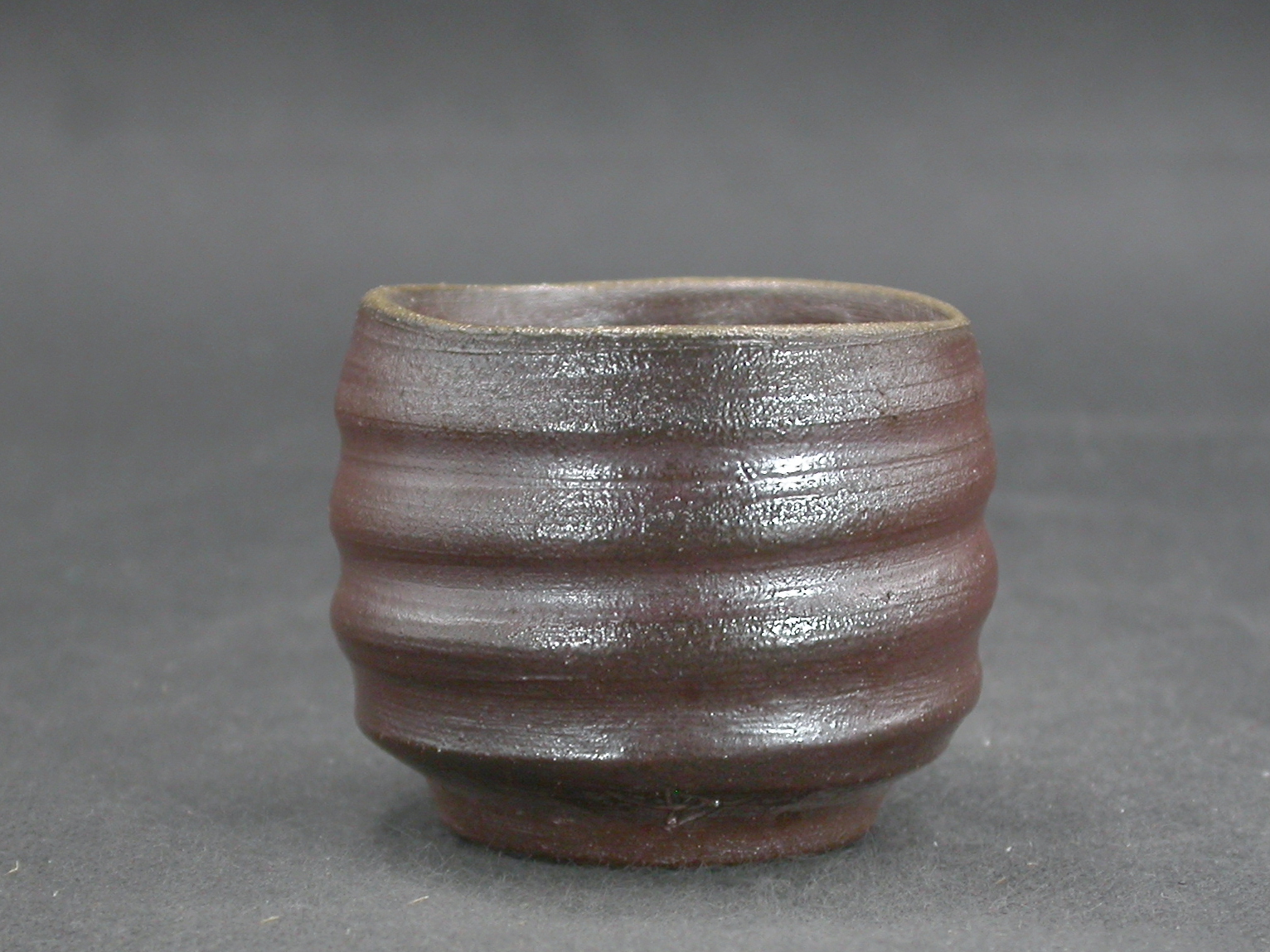 備前焼　登窯　備前焼物故作家　鬼ヶ城窯　難波　総城　黄ゴマぐい呑２