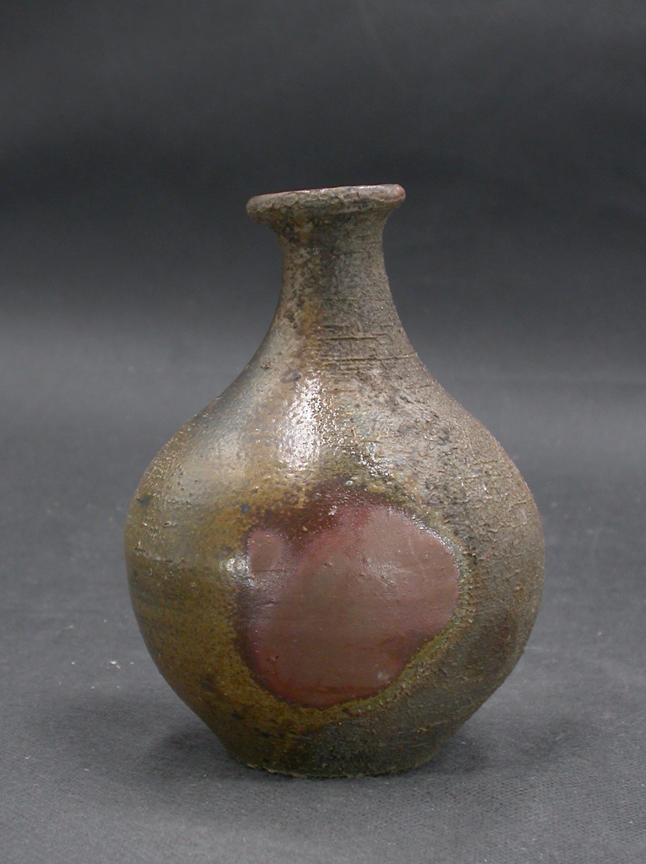 月間特価品　備前焼　登窯　備前焼物故作家　馬場　祥輔　窯変徳利１