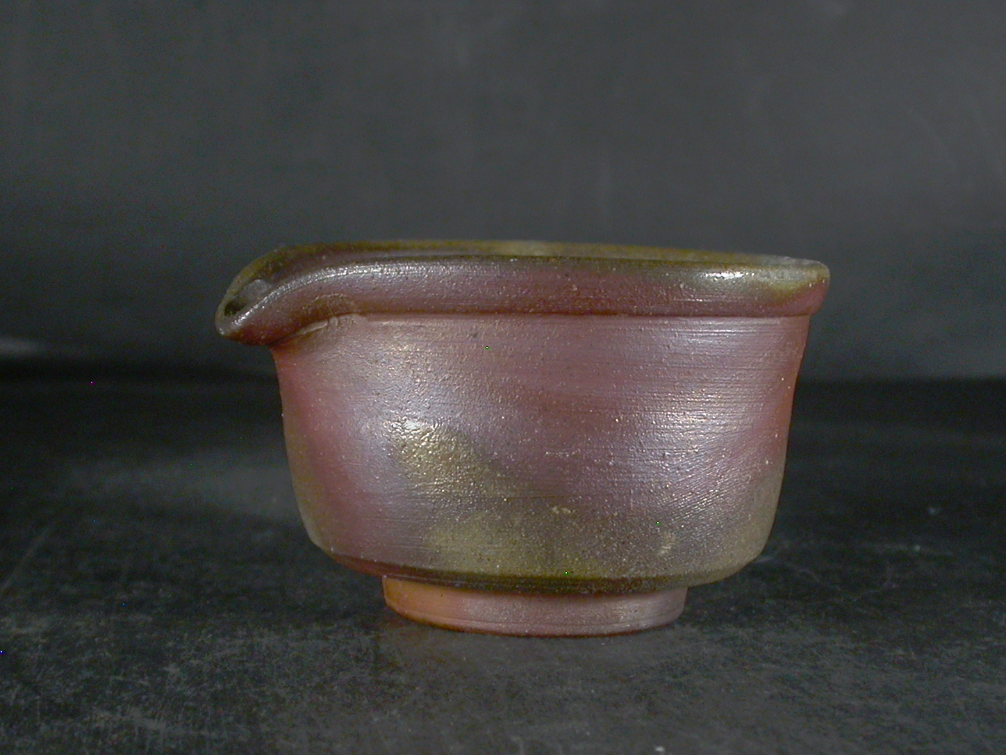 備前焼　登窯　備前焼窯元　春湖苑　桟切・黄ゴマ湯冷１