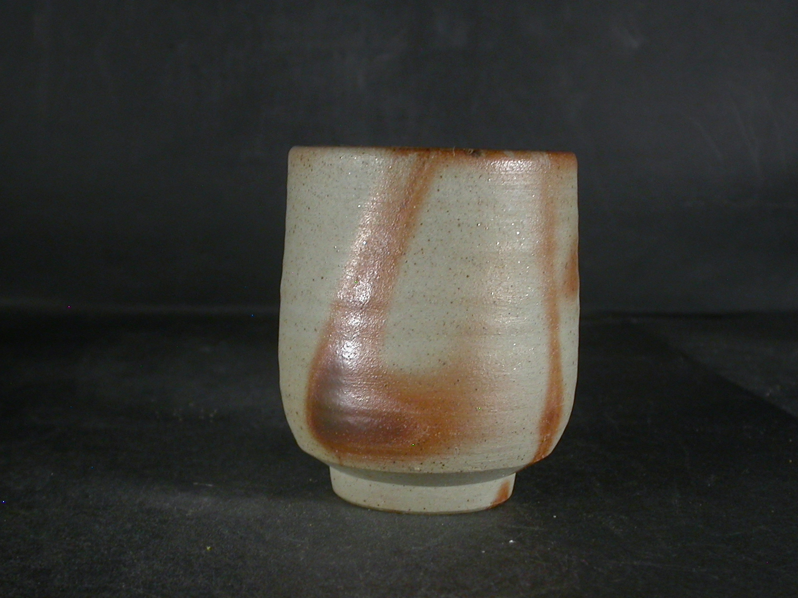 備前焼　登窯　作者不詳　緋襷湯呑２