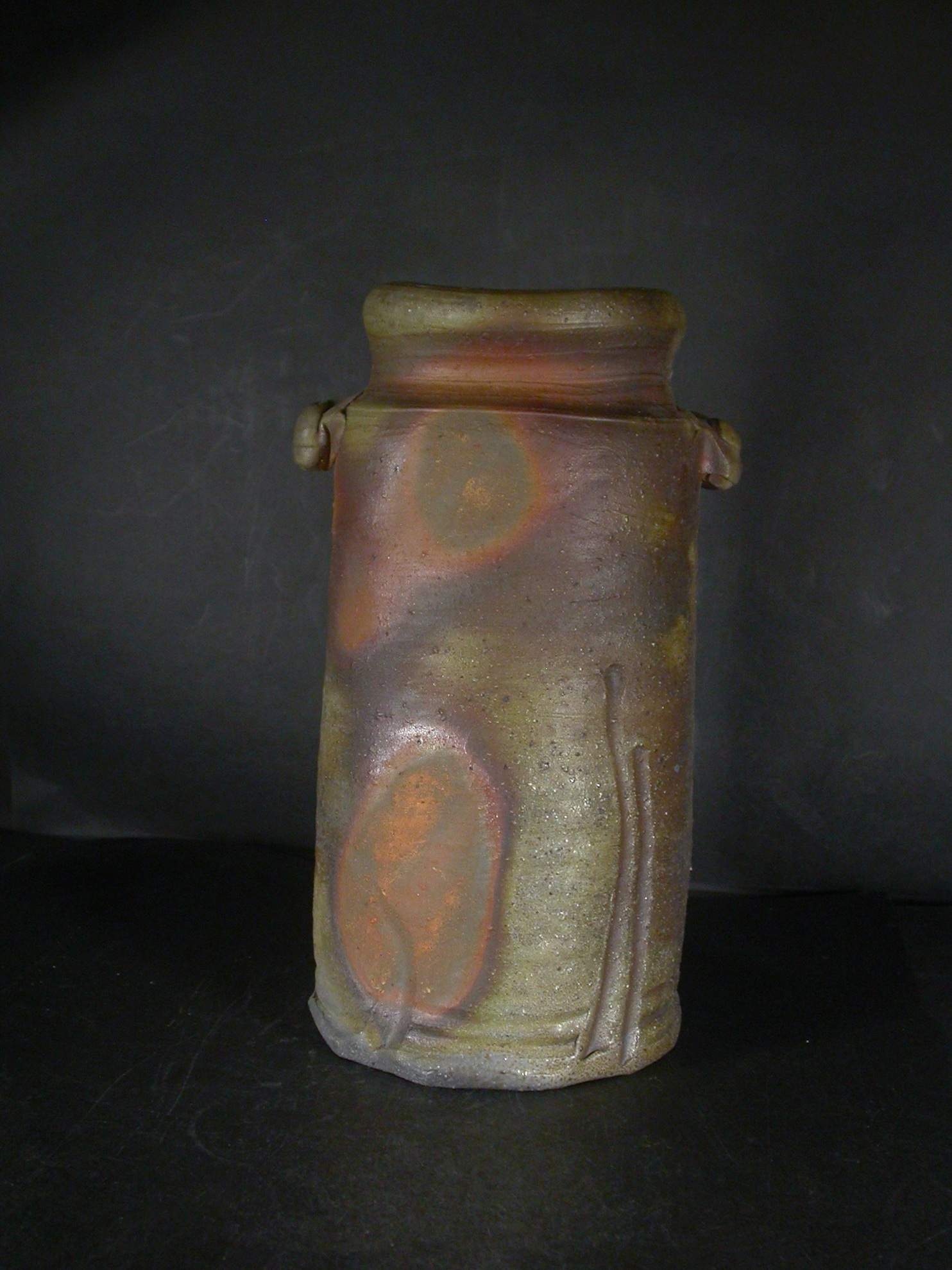 備前焼・末石泰節【桶花入】 備前焼作家「末石泰節」【桶花入】 - メルカリ