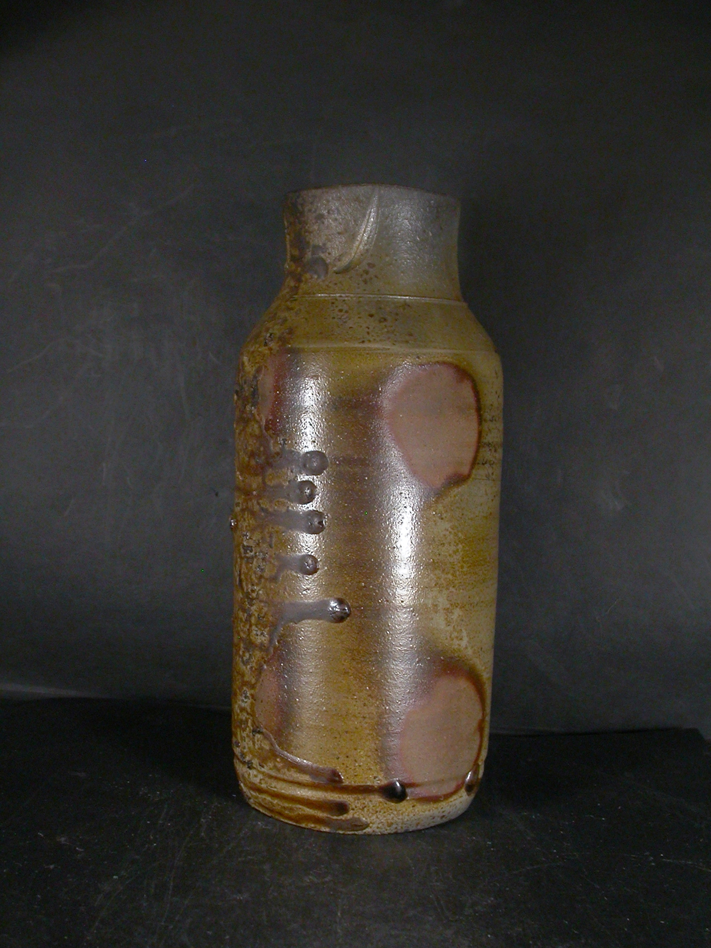 備前焼　登窯　備前焼中堅作家　松本　勝哉　共箱付き窯変玉垂れ花入３