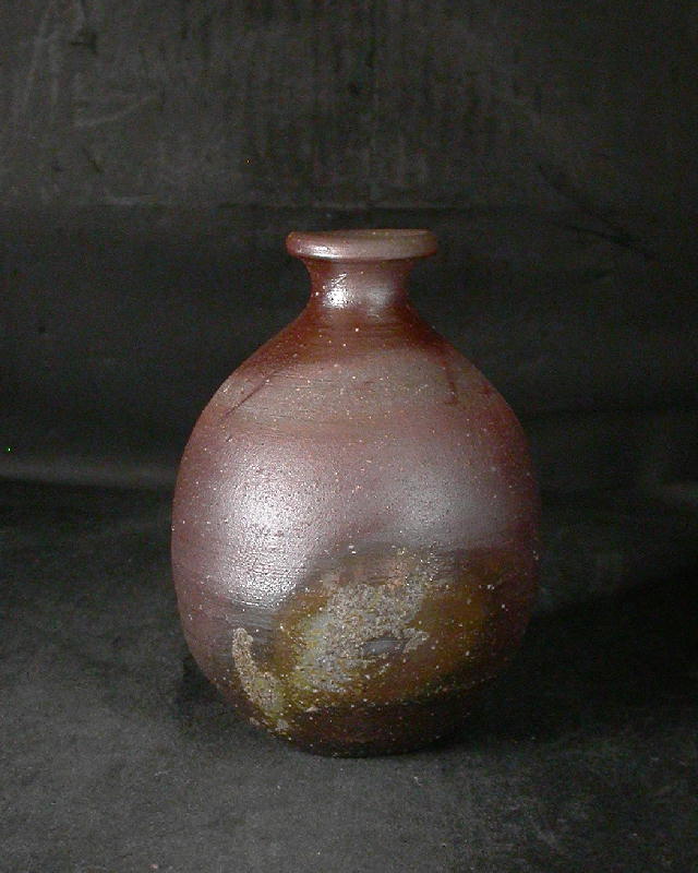 備前焼　登窯　備前焼中堅作家　稲荷　作　共箱付き緋襷・黄ゴマ徳利７