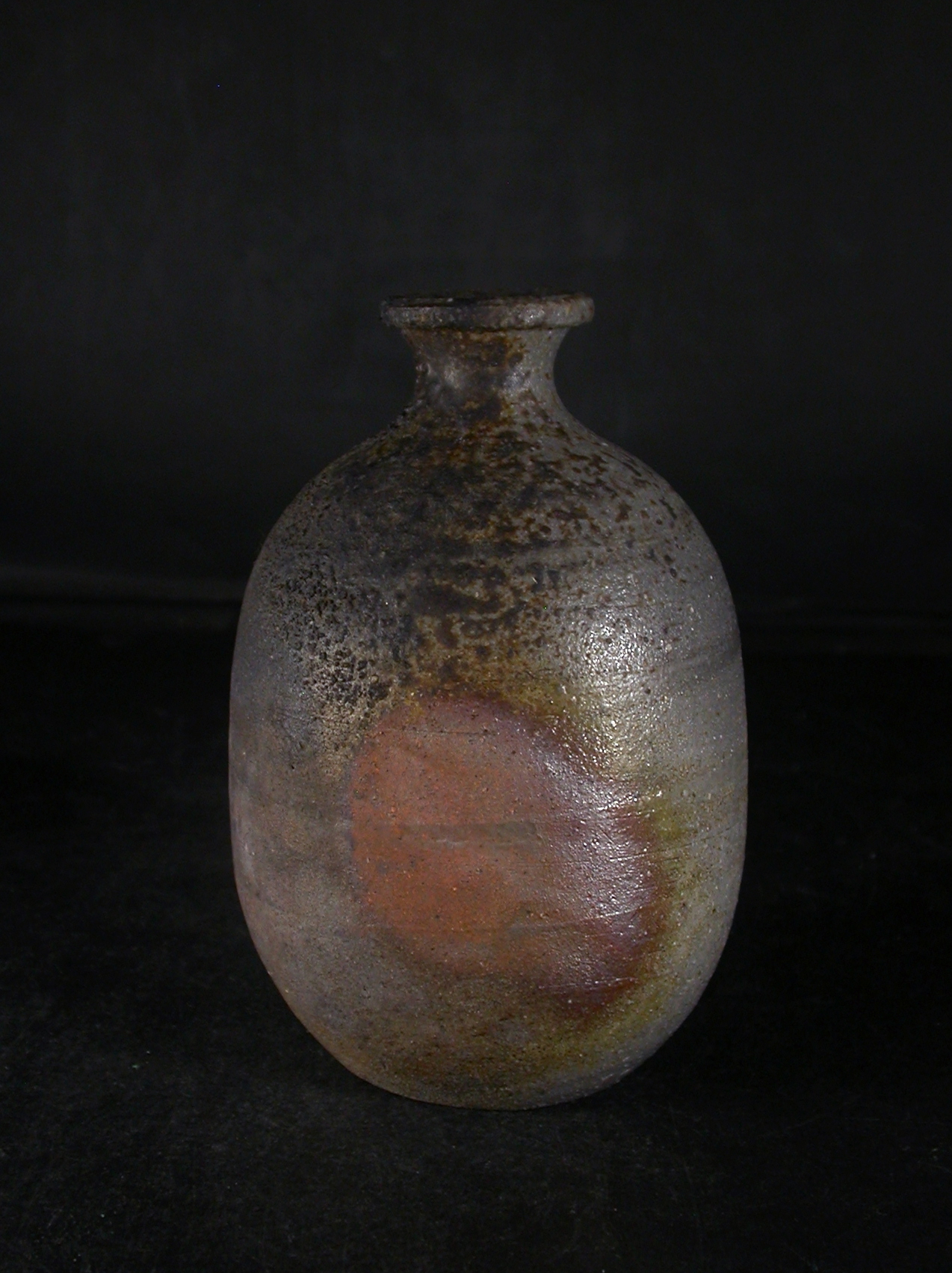 備前焼 登窯 備前焼中堅作家 松本 勝哉 共箱付き窯変徳利1 備前焼卸