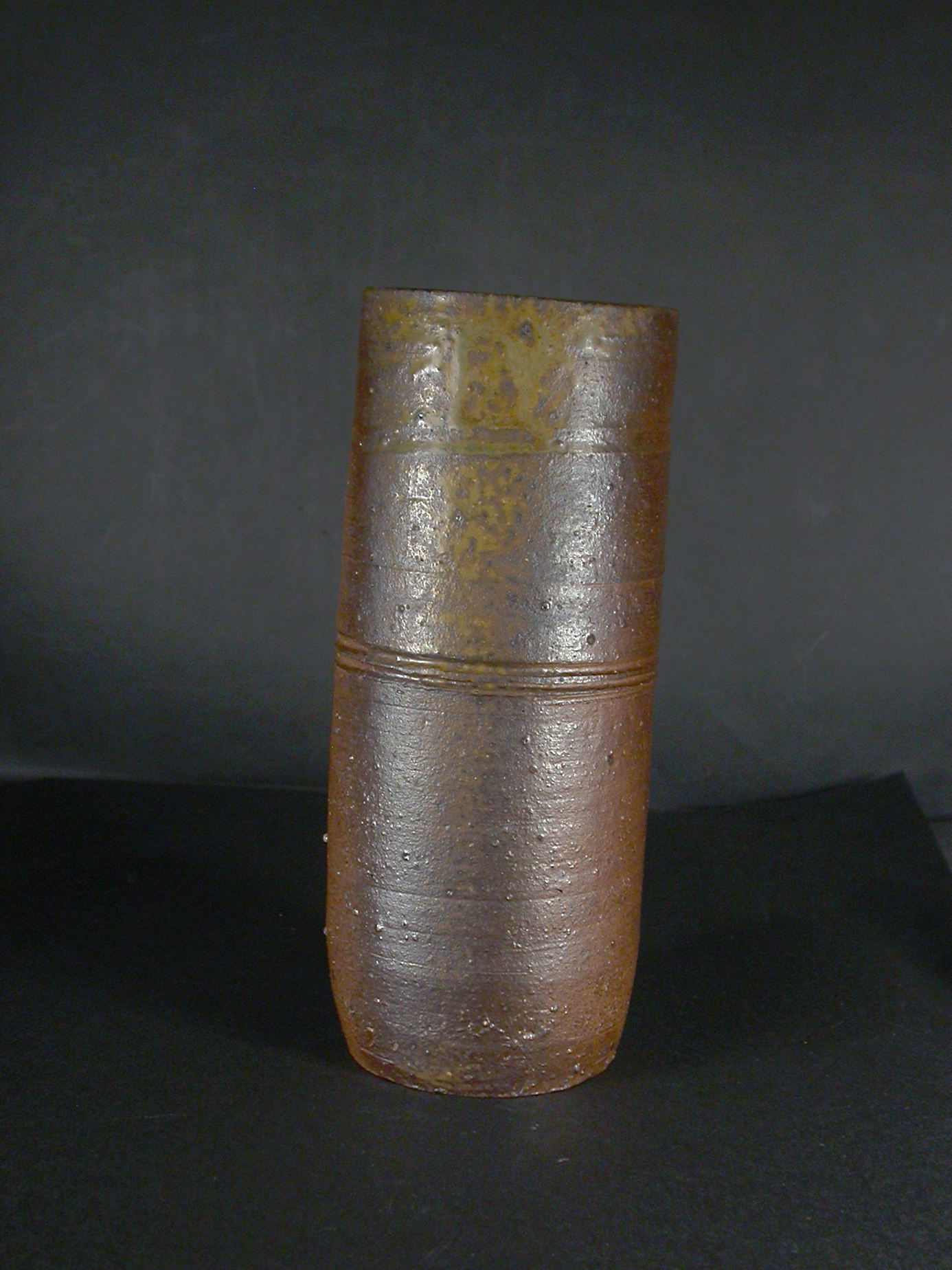 備前焼　登窯　窯元　金重利陶苑　第７７代金重利右衛門陶弘　黄ゴマ筒花入２