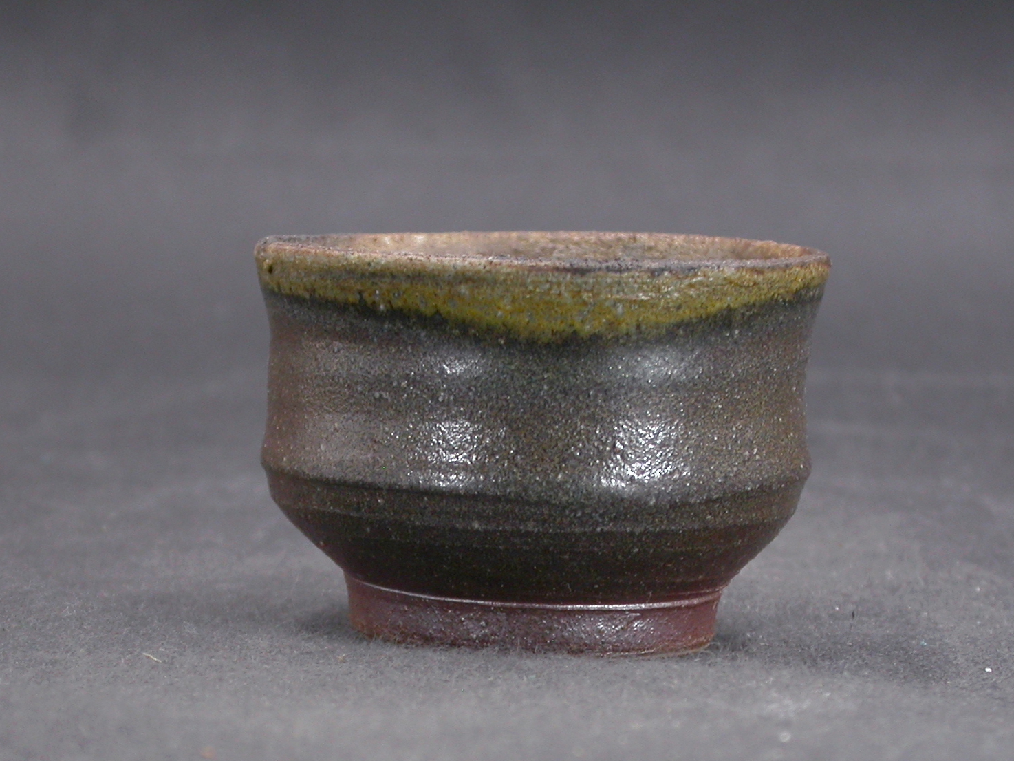 備前焼　登窯　備前焼中堅作家　森　神仙　黄ゴマぐい呑１
