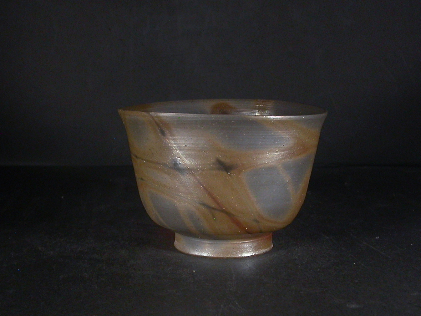 備前焼 作者不詳 共箱付き金彩緋襷青備前抹茶茶碗１ 備前焼卸・小売 六べえ