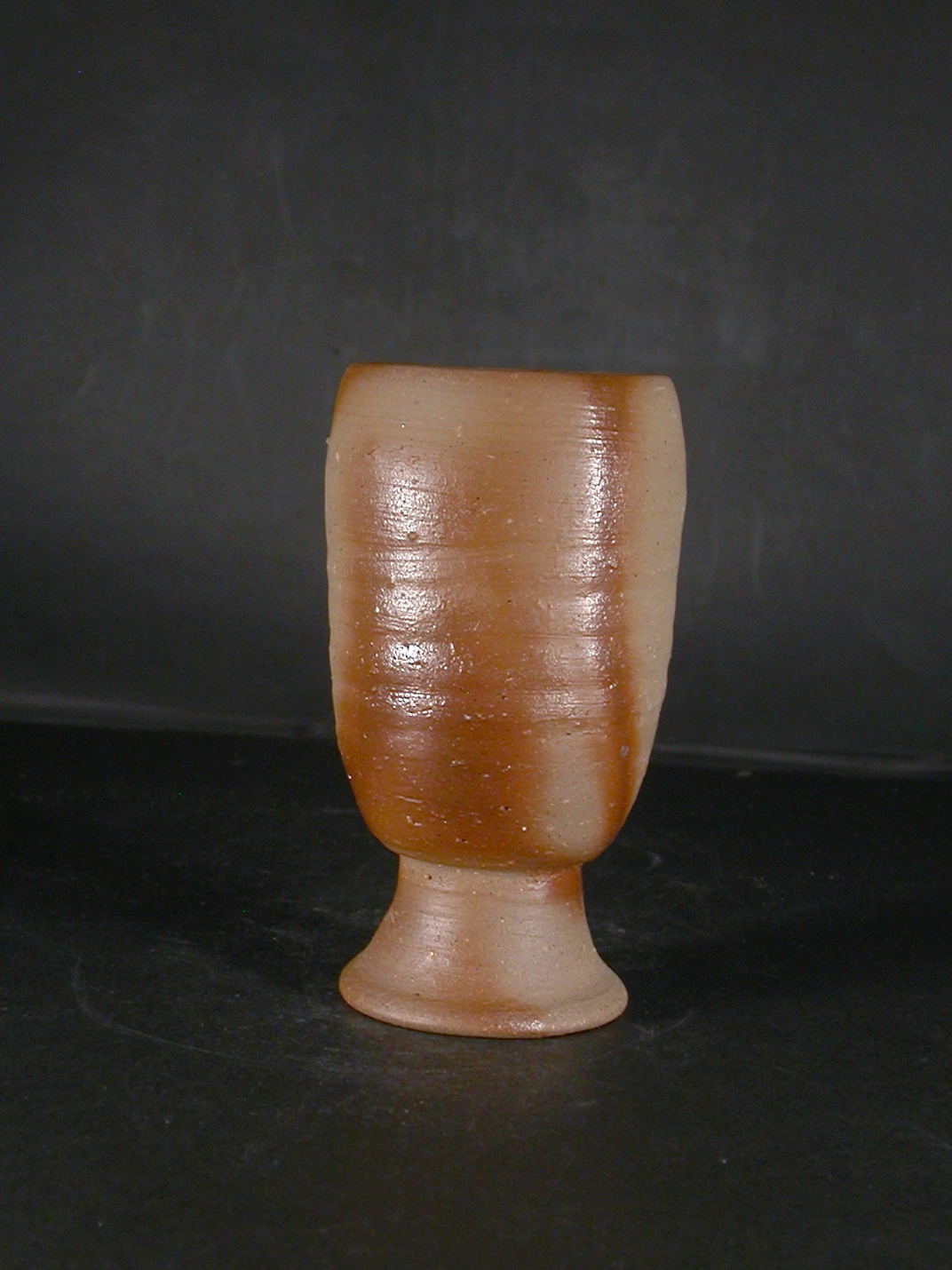 備前焼　登窯　備前焼中堅作家　竹内　靖之（山本）　最新作緋襷足付きビール他グラス９