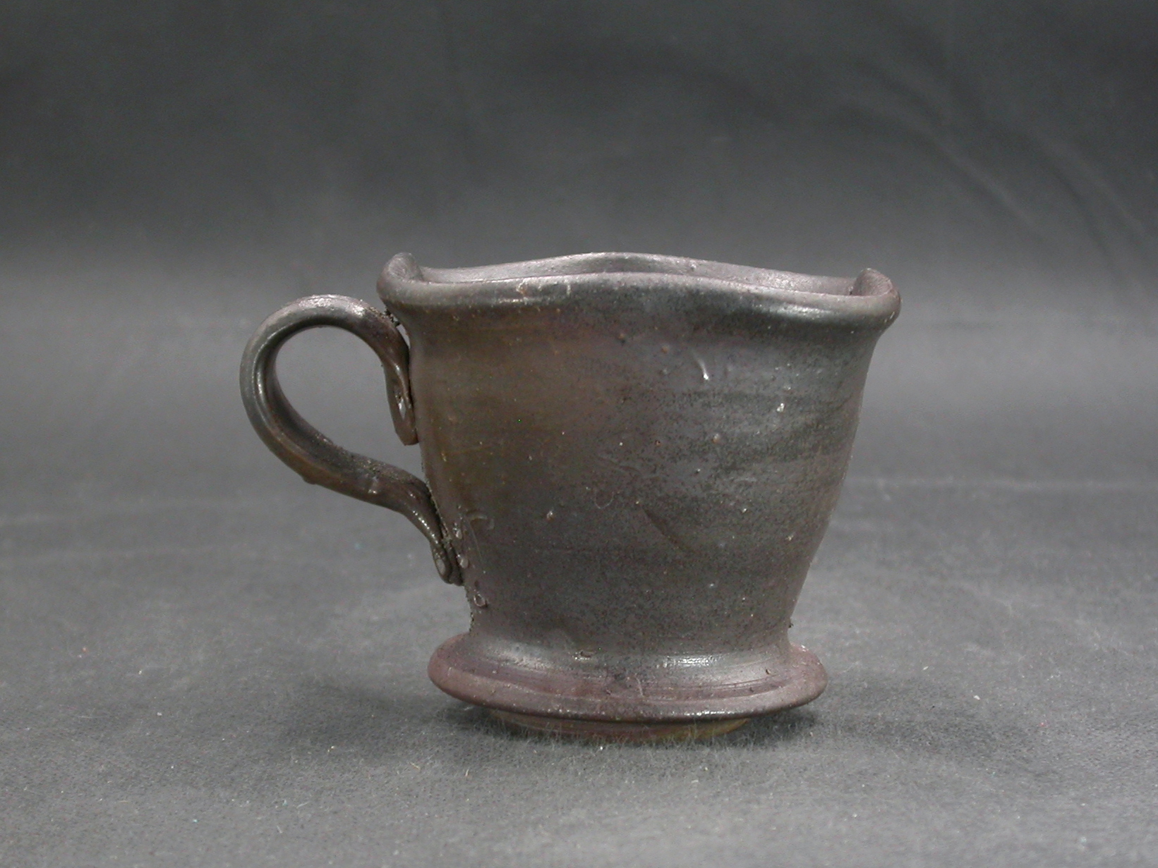 備前焼　登窯　備前焼中堅作家　竹内　靖之（山本）　最新作黄ゴマコーヒードリッパー２