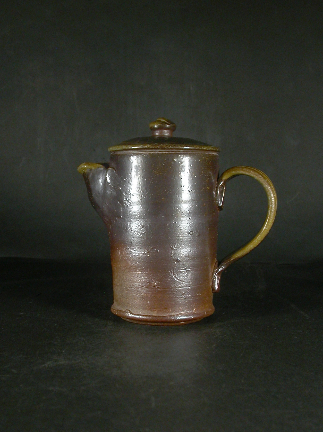 備前焼　登窯　備前焼中堅作家　竹内　靖之（山本）　最新作黄ゴマ後ろ手急須・ティーポット３