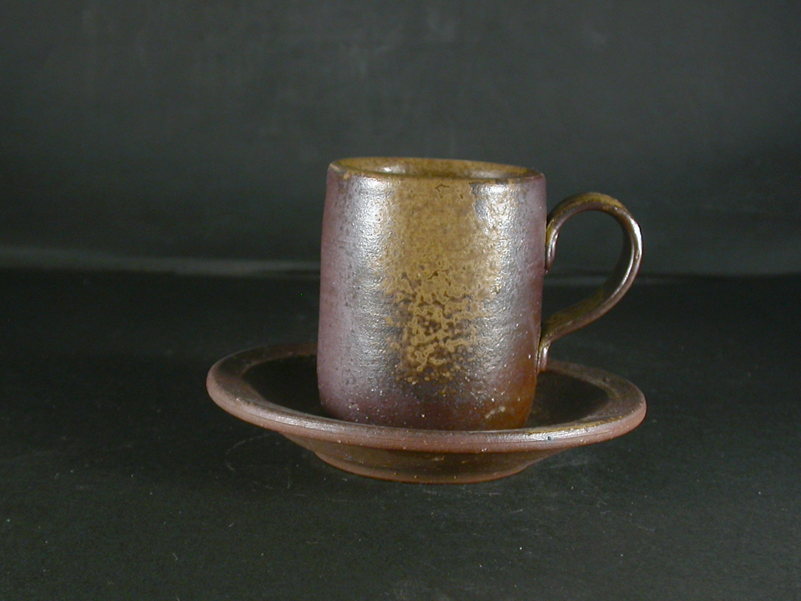 備前焼　登窯　備前焼中堅作家　竹内　靖之（山本）　最新作皿付黄ゴマコーヒーカップ９