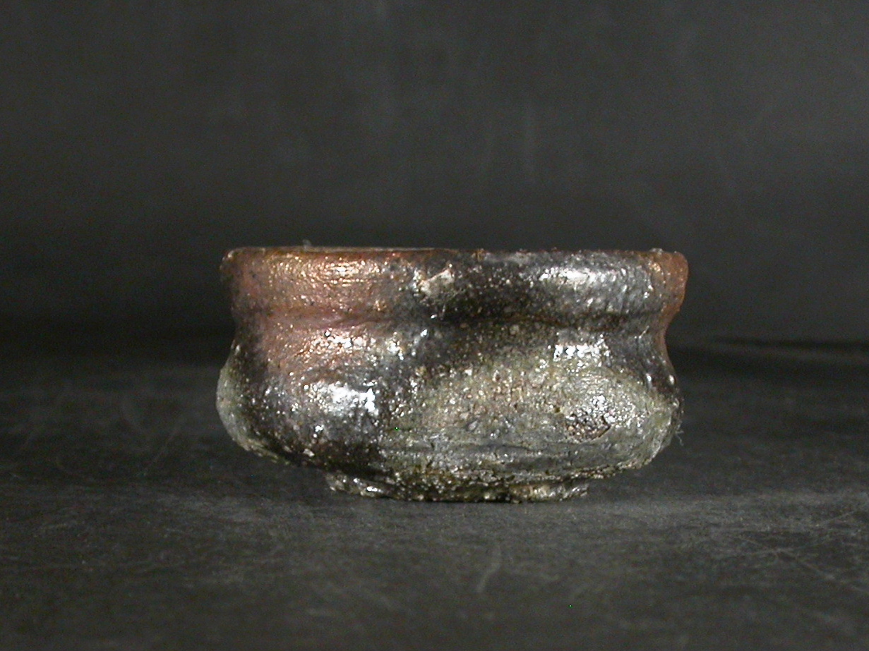 備前焼　登窯　備前焼中堅作家　竹内　靖之（山本）　最新作金彩・窯変荒土ぐい呑１９