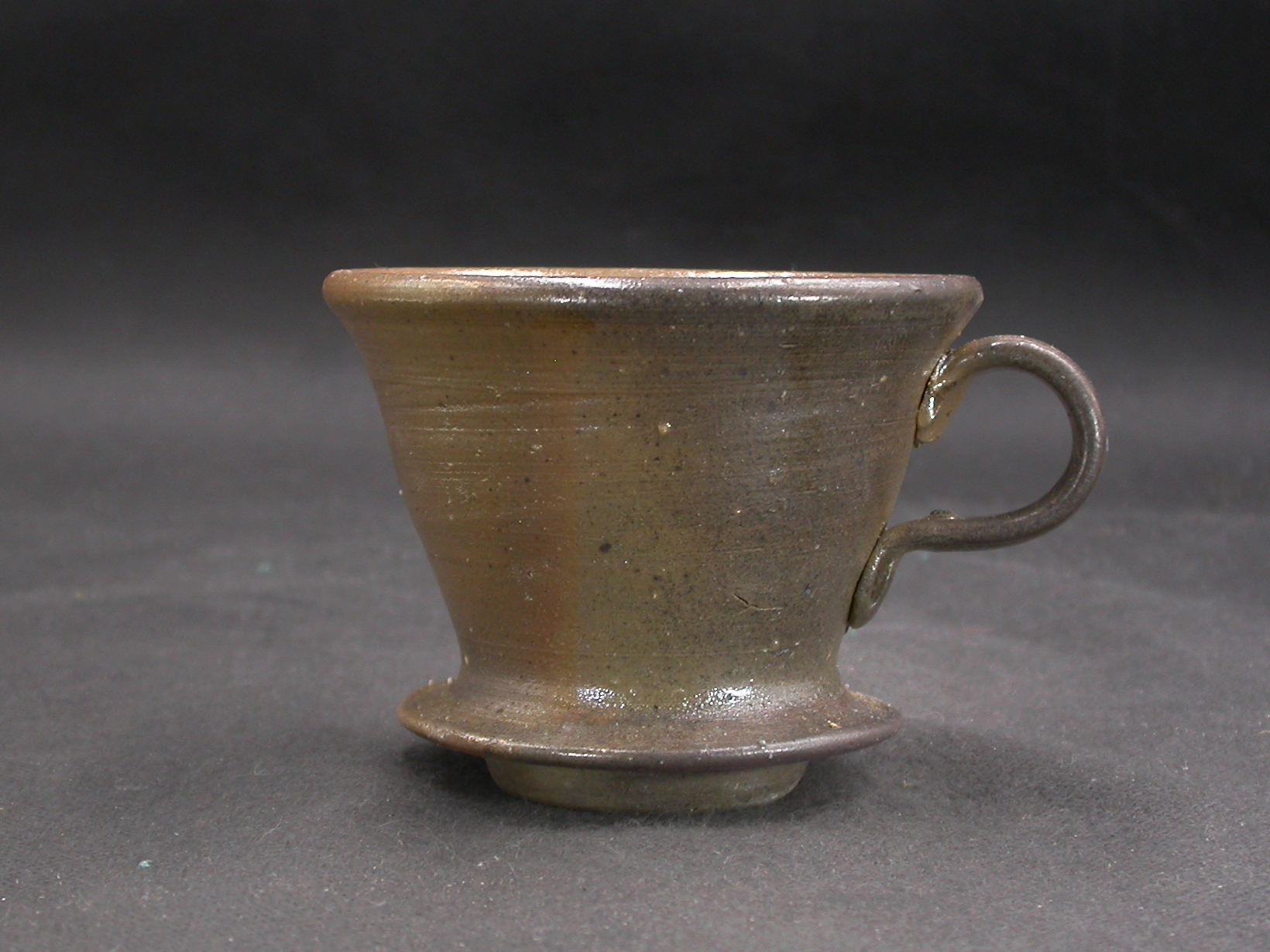 備前焼　登窯　備前焼中堅作家　竹内　靖之（山本）　最新作金彩・焦げ茶ゴマコーヒードリッパー６