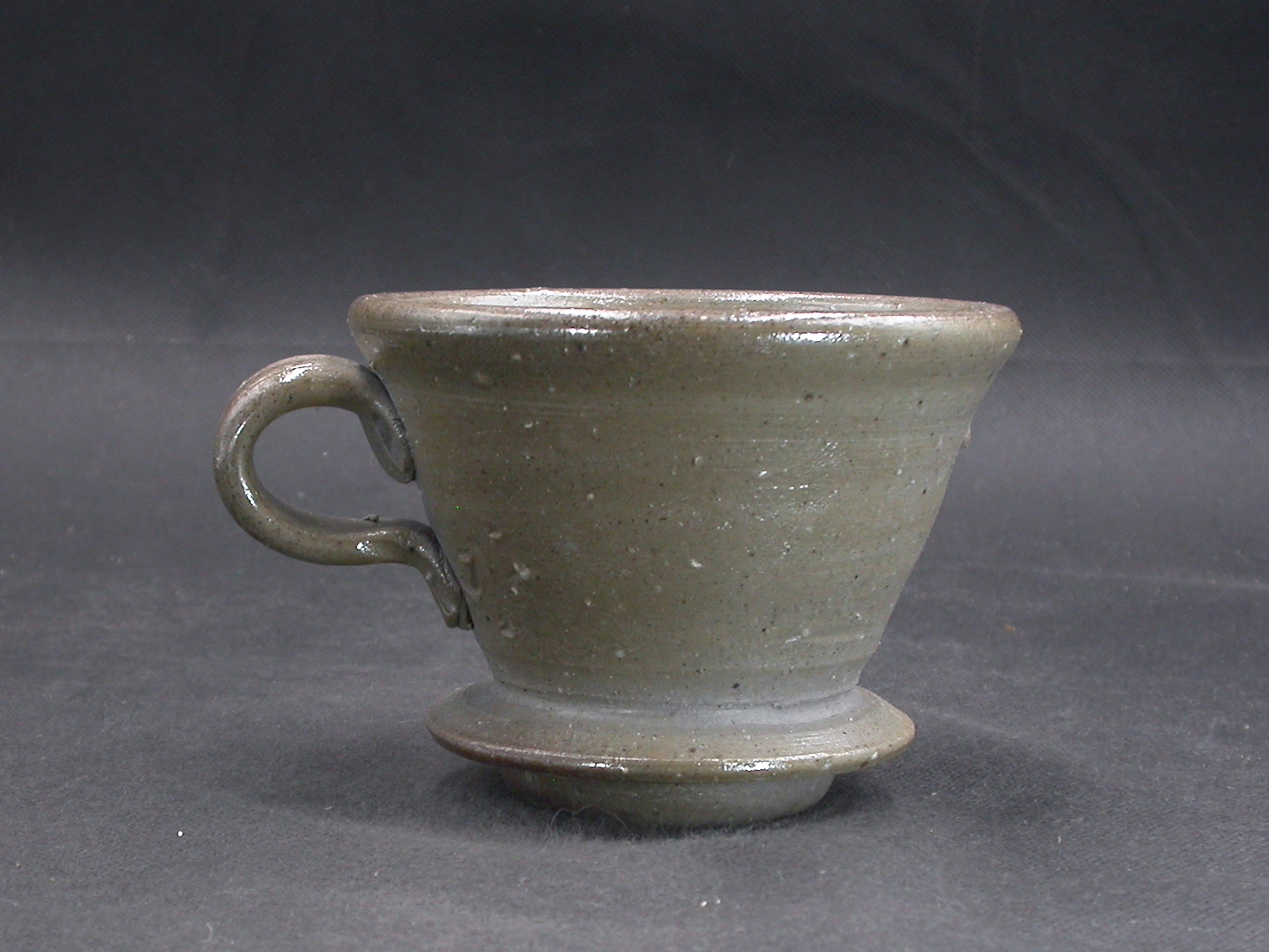 備前焼　備前焼中堅作家　竹内　靖之（山本）　最新作焦げ茶のゴマ青備前コーヒードリッパー７