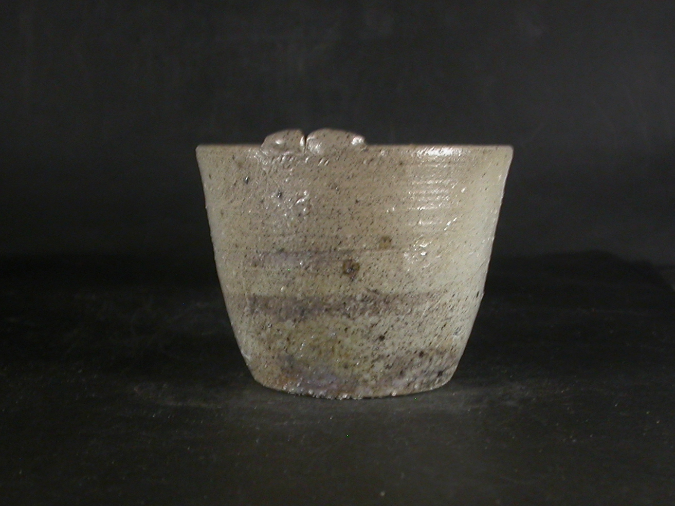 備前焼　備前焼中堅作家　竹内　靖之（山本）　最新作蟹付き緋襷・焦げ茶のゴマ青備前フリーカップ１６