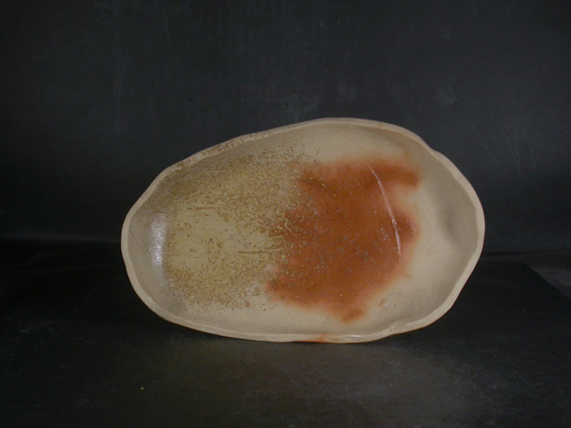 備前焼　備前焼中堅作家　片岡　聖観　１９センチ緋襷・黄ゴマ叩き楕円皿３
