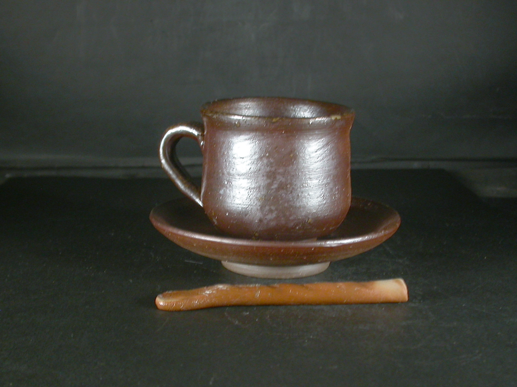 備前焼　登窯　備前焼中堅作家　片岡　聖観　 皿・スプーン付き黄ゴマコーヒーカップ３０