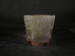 備前焼　穴窯　備前焼異色作家　吉岡　勝巳　最新作黄・青ゴマ面取・鎬フリーカップ３