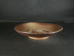 備前焼　穴窯　備前焼異色作家　吉岡　勝巳　最新作１７センチ緋襷・黄ゴマ皿４