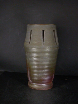 備前焼　穴窯　備前焼異色作家　吉岡　勝巳　最新作カセゴマ透かし花入６