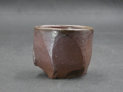 処分品　備前焼　穴窯　備前焼異色作家　吉岡　勝巳　最新作黄ゴマ面取・鎬ぐい呑９
