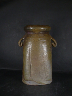 備前焼　穴窯　備前焼異色作家　吉岡　勝巳　最新作黄・青ゴマ耳付き花入１０