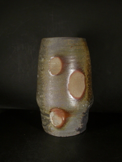 備前焼　穴窯　備前焼異色作家　吉岡　勝巳　最新作窯変花入２