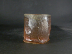 備前焼　穴窯　備前焼異色作家　吉岡　勝巳　最新作黄ゴマ面取・鎬フリーカップ21