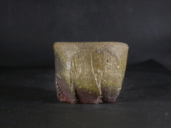 備前焼　穴窯　備前焼異色作家　吉岡　勝巳　最新作黄ゴマ面取・鎬ぐい呑１４