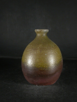 備前焼　穴窯　備前焼異色作家　吉岡　勝巳　最新作黄ゴマ徳利１０